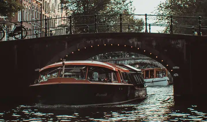 Evening-In-Amsterdam